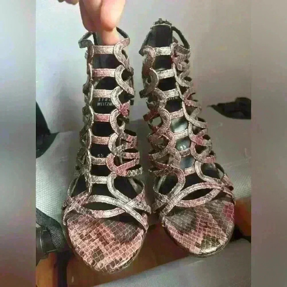 Stuart Weitzman Loops Strappy Python-Embossed Leather Sandal Size 5.5 - Picture 4 of 8